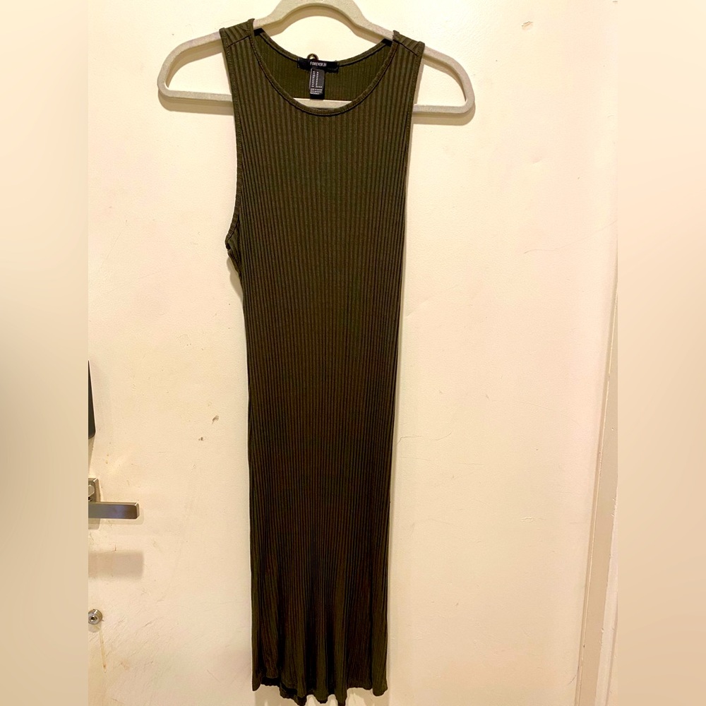 Forever 21 Olive Green Midi Dress (M)